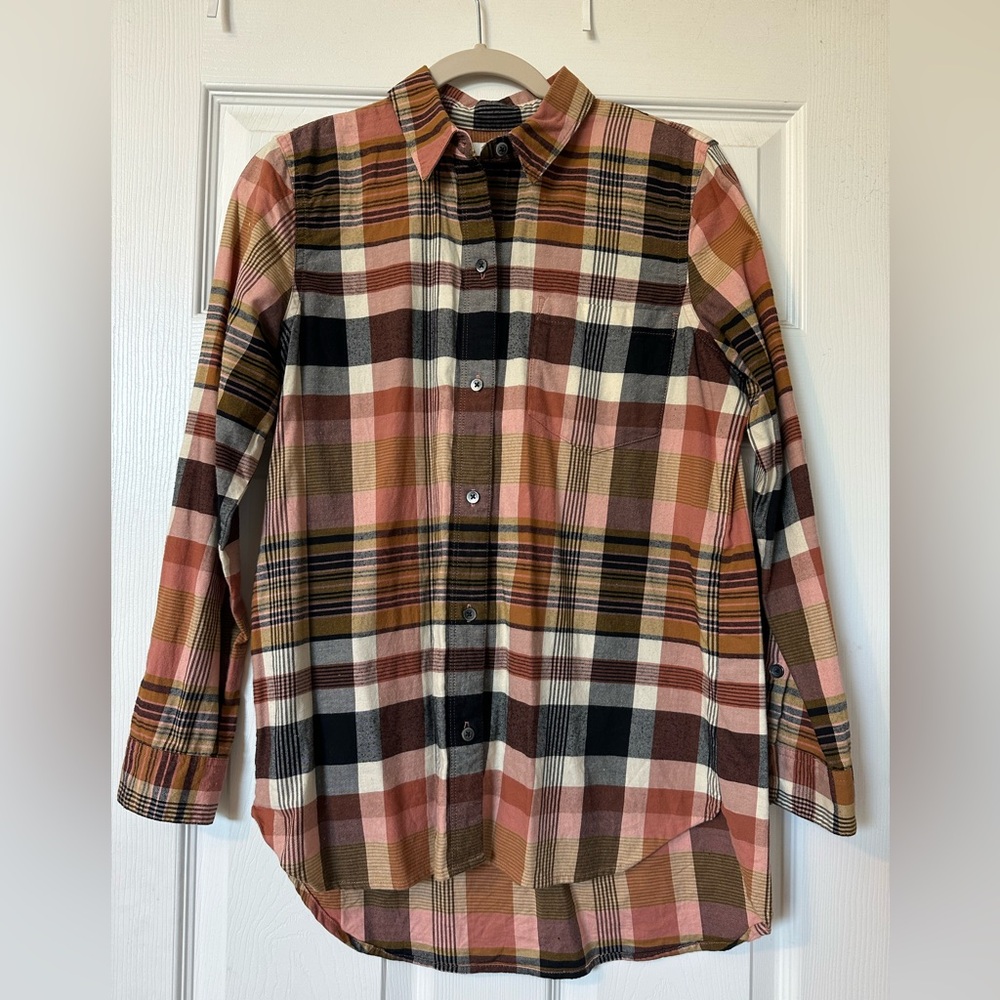 Madewell flannel plaid button down top
